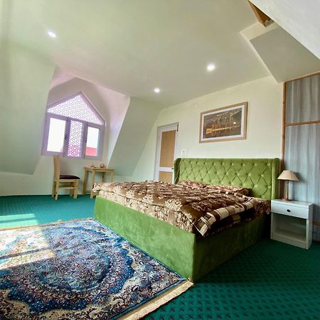 Al Jalal Resort Срінагар Екстер'єр фото